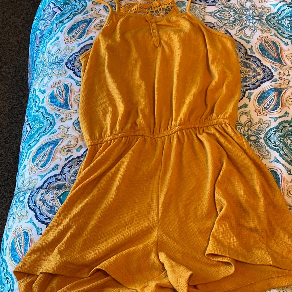 Romper - Picture 2 of 2